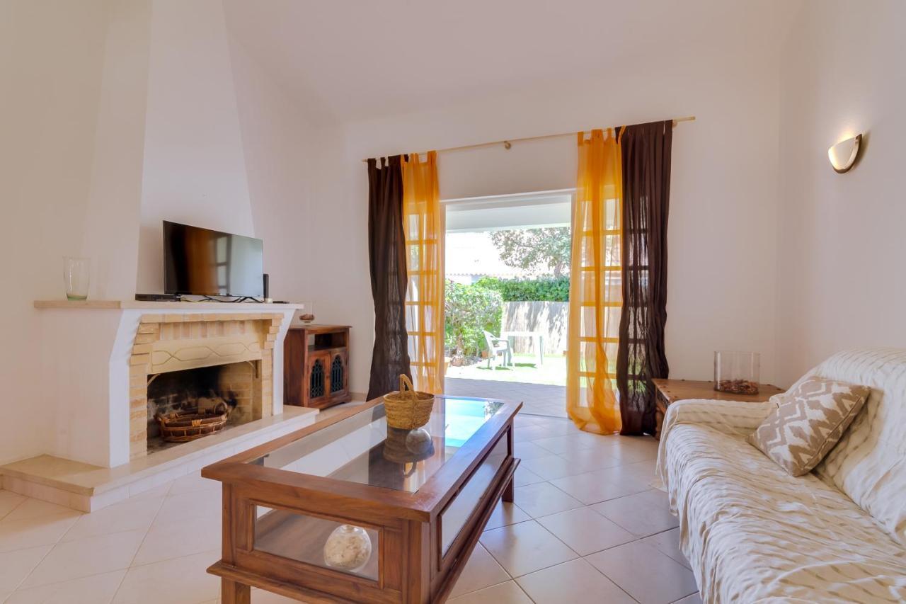 Small Villa 4Pax -Shared Pool @ Homesbyfc Albufeira Bagian luar foto