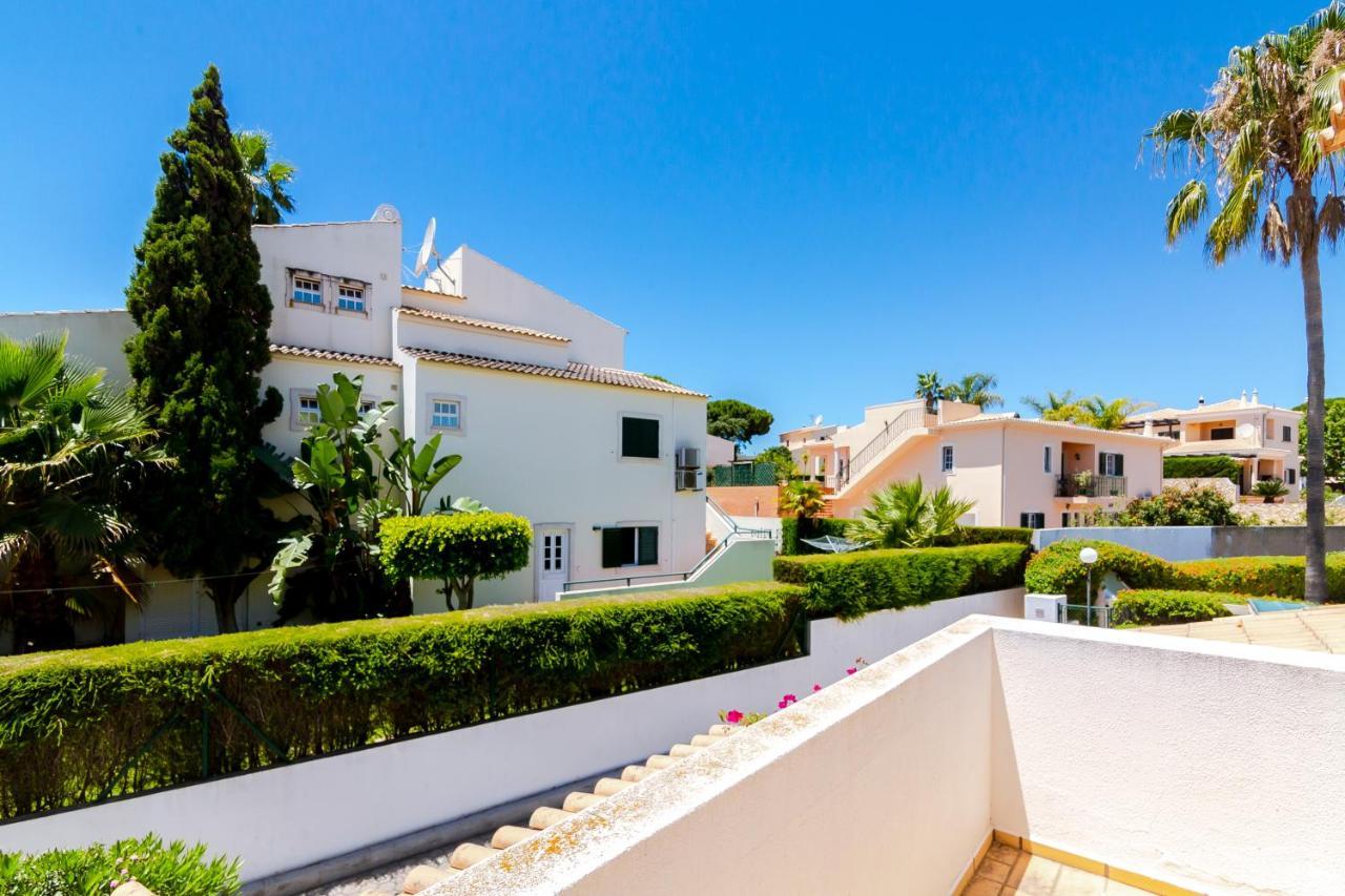 Small Villa 4Pax -Shared Pool @ Homesbyfc Albufeira Bagian luar foto